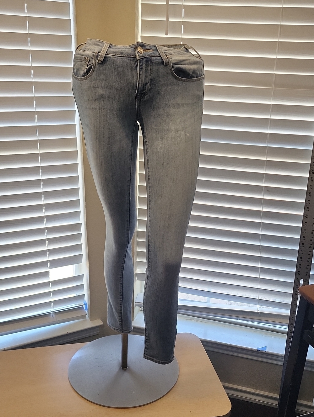 PacSun Women's Light Gray Skinny Jeans
